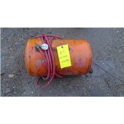 red portable air tank w/hose