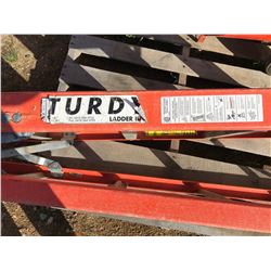 6 FOOT FIBERGLASS LADDER