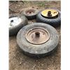 Image 6 : (4) TIRES (WHEEL BARREL)