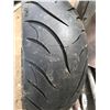 Image 5 : REAR TIRES TUBLES 40/40 R18 (AVON TYRES)