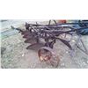 Image 2 : 4 FURROW PLOW STEEL WHEEL (IHC)