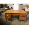 Image 1 : DOUBLE PEDESTAL DESK OAK 60"X34" ( 1 DRAWER BROKEN)