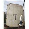 Image 7 : 3000G POLY WATER TANK C/W STEEL STAND 8X8 HEAVY DUTY