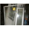 Image 2 : GLASS SHOWER DOORS
