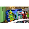 Image 11 : LOT OF MISC KIDS TOYS