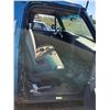 Image 5 : 1990 Dodge 1500 pickup, blue, out of province needs love