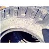 Image 3 : 4 TRUCK TIRES 1-285-60-20 AND 3-285-70-17