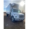 Image 1 : 2002 FL70 Freightliner Truck VIN: 1FVABSAK52HK07275 (HAS KEYS)