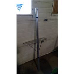 ROOF SCRAPER W/ EXTENSION POLES