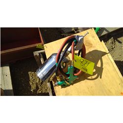 PAINT SPRAYER, HOSE AND KNOZZLE