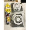 Image 1 : LIGHT + 2 KITCHEN STOVE FANS