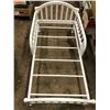 Image 2 : KIDS BED FRAME 28"X53"