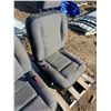 Image 2 : 2 FORD TRUCK SEATS