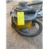 Image 1 : SHOP VACCUM 5 GALLON