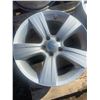 Image 2 : 4 JEEP RIMS 5 BOLT
