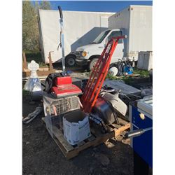 PALLET OG HOUSE HOLD ITEMS SINKS LAMP IRONING BOARD BIRD CAGE AND ECT