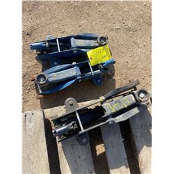 3 FLOOR JACKS