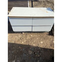 4 DRAWER SHOP CABINET