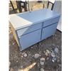 Image 1 : 2 DOOR 2 DRAWER CABINET