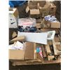 Image 1 : PALLET OF GREETING CARDS, HDMI CABLE, LARGE BOX NEW KITCHEN, UTENSILS, ETC