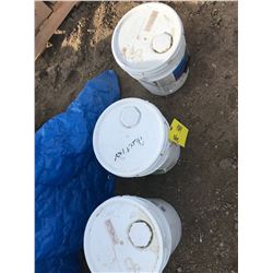 2-5 GALLON PAILS- LATTEX UNDER COAT PAINT