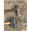 Image 2 : 2 SLEDGE HAMMERS