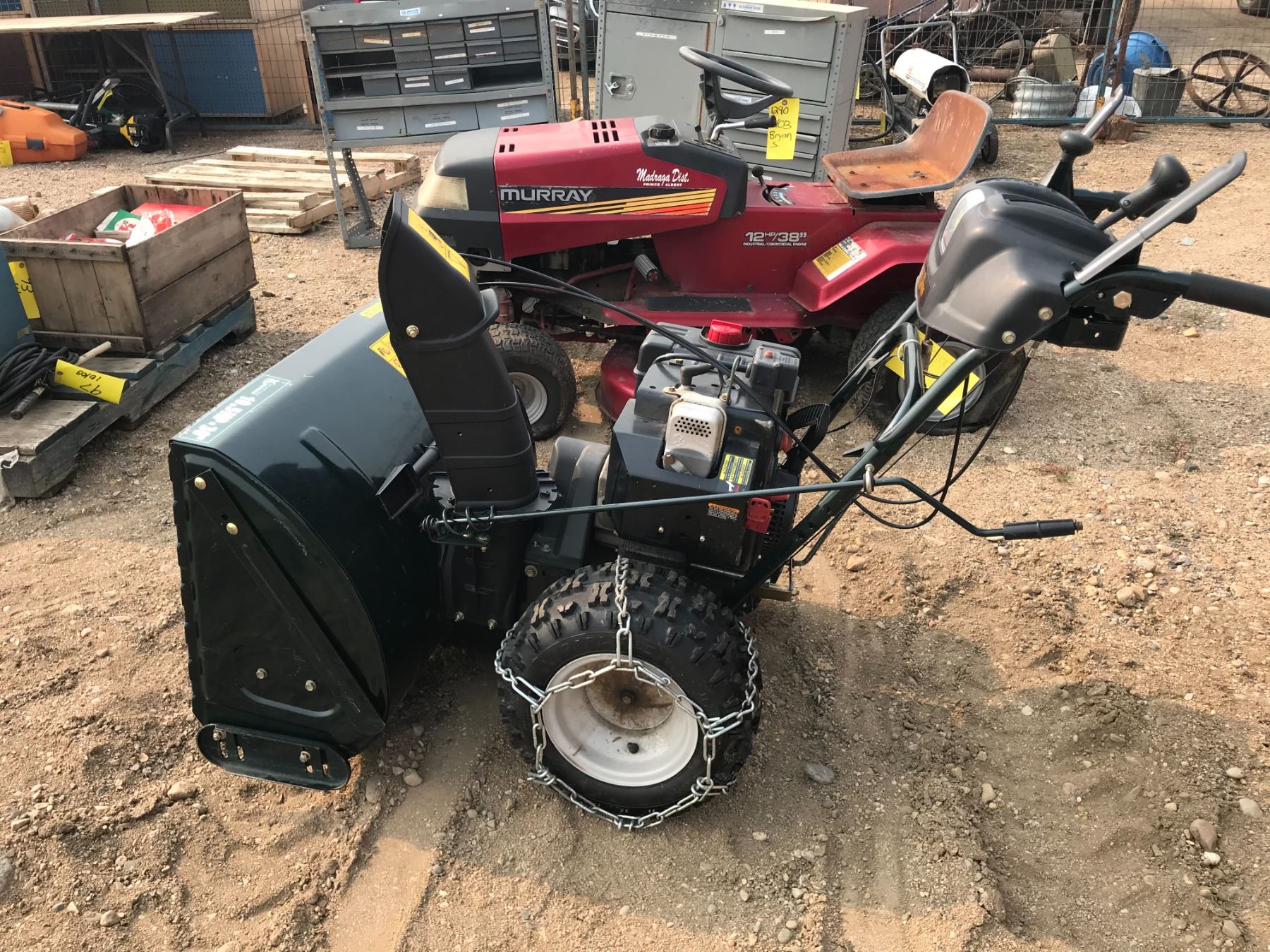 YARD WORKS SNOW BLOWER SNOWKING WINTER ENGINE 10.5HP 30"