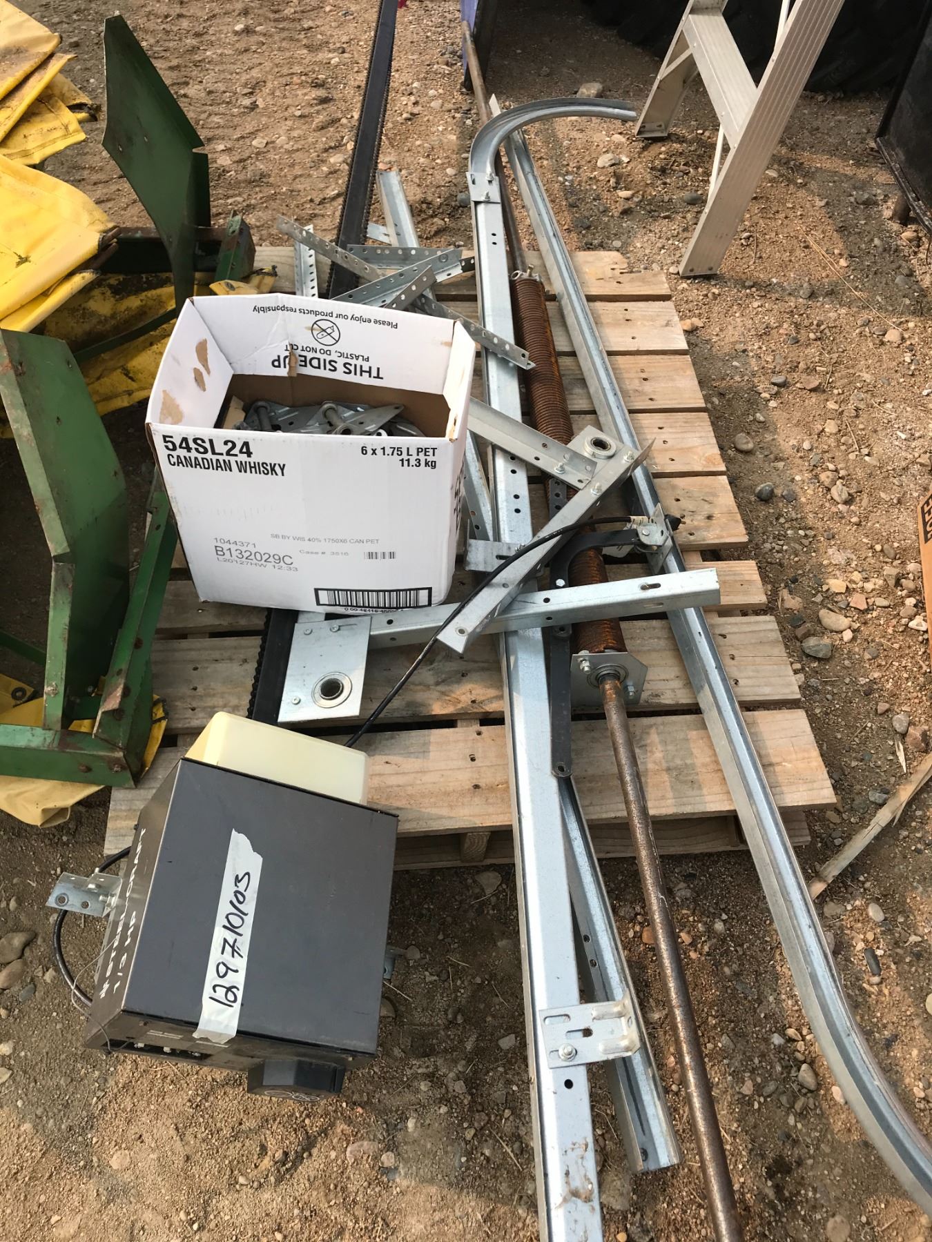 STEELCRAFT GARAGE DOOR PARTS & PIECES