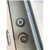 Image 3 : DOOR C/W KEY IN DOOR HANDLE