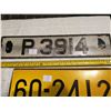 Image 3 : 2 GIANT LICENSE PLATES, LOT 2