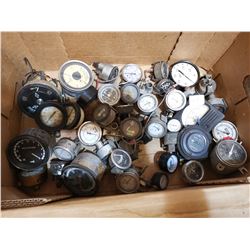 GIANT LOT OF GAUGES