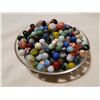 Image 4 : COLORFUL OLD MARBLES ON GLASS PLATE