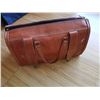 Image 6 : Vintage leather carry-all