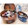 Image 1 : 2 tins of buttons