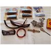 Image 2 : Lot of vintage hair accessories