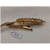 Image 3 : Wheat broach by Boucher, cartouche marked with “City of Regina”