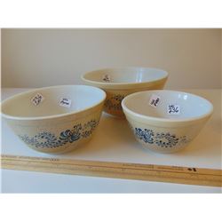 VINTAGE HARVEST PATTERN PYREX MIXING BOWL 401 402 406