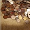 Image 2 : 5 POUNDS OF FOREIGN COINS