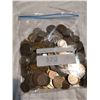 Image 4 : 3 POUNDS OF FOREIGN COINS