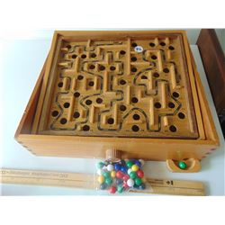 TILT-A-MAZE WITH LOTS OF MARBLES