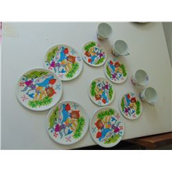 RED RIDING HOOD PAINTED METAL TEA SET, 4 CUPS SAUCERS PLATES