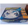 Image 2 : VINTAGE RADIO CONTROLLED SPACE GUNSHIP TOY IN BOX