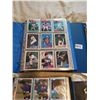 Image 3 : 4 BINDERS OF SPORTS CARDS, 2 NHL, 2 MLB
