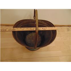 VINTAGE HAMMERED BRASS COAL. / ASH PAIL