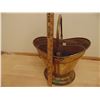 Image 2 : VINTAGE HAMMERED BRASS COAL. / ASH PAIL