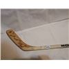 Image 1 : NHL N. EMERSON SIGNED STICK