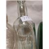 Image 3 : 5 ANTIQUE BOTTLES