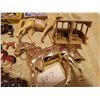 Image 4 : LOT OF HORSES
