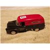 Image 3 : 2 PIGGY BANK DIE CAST TRUCKS, 1:24 SCALE