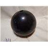 Image 5 : ANTIQUE 10 PIN BOWLING BALL, RUBBER W/ HANDLE